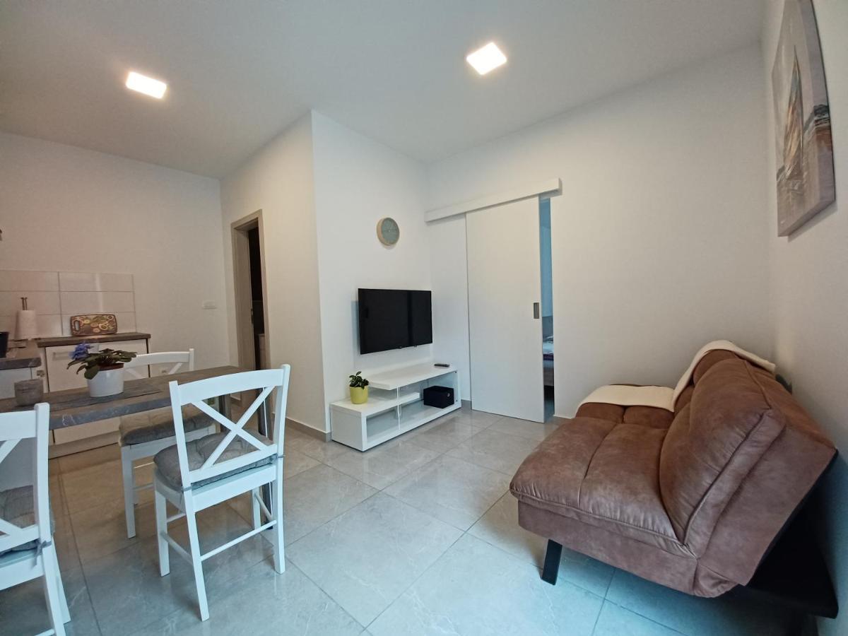 Apartments Leon 1 Novigrad Istria المظهر الخارجي الصورة