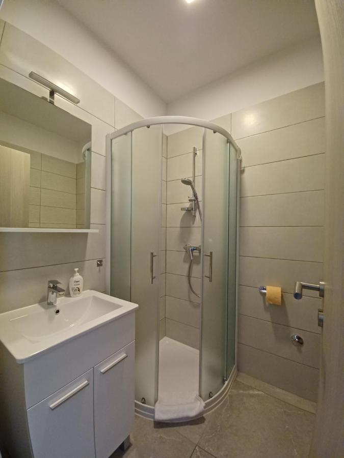Apartments Leon 1 Novigrad Istria المظهر الخارجي الصورة